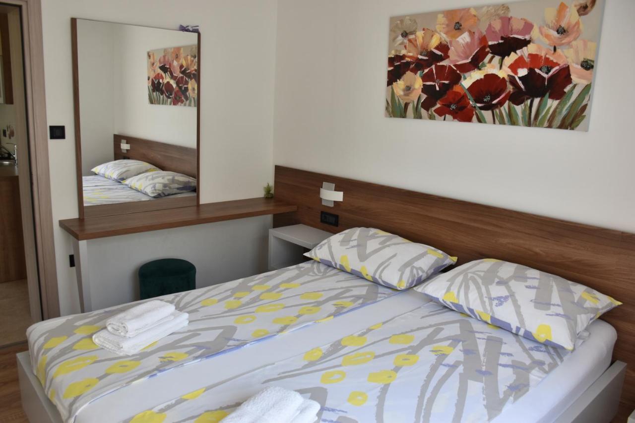 Apartment Pancur Porec Exterior photo